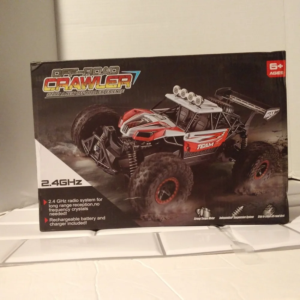 Off Road Crawler Remote Control Vehicle For Off Roading